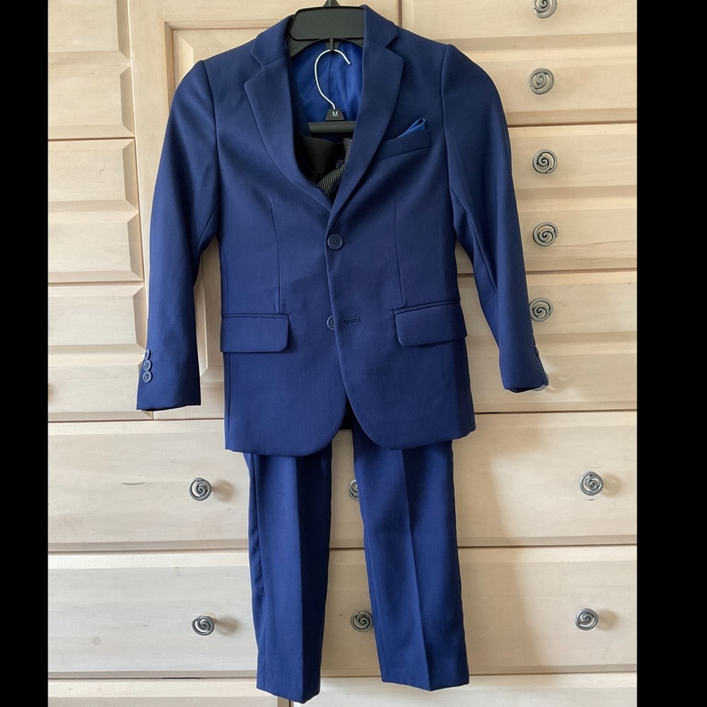 Dark Blue Paisley of London Boys Suit, Waistcoat, 2 Ties, Jacket + Pants. Size 8
